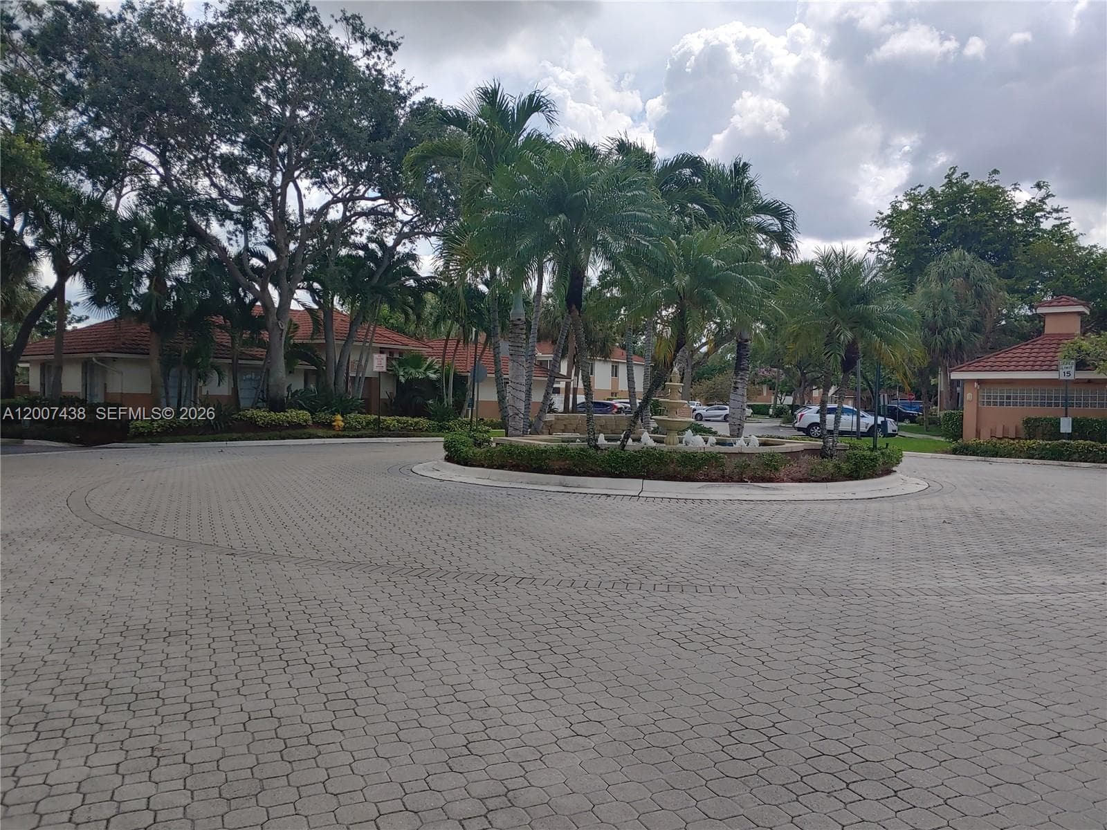 704 NW 92nd Ave # 704, Plantation, FL 33324 photo 5