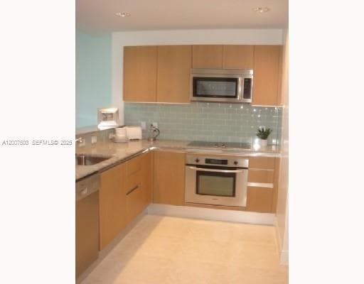 1050 Brickell Ave # 2312, Miami, FL 33131 photo 5