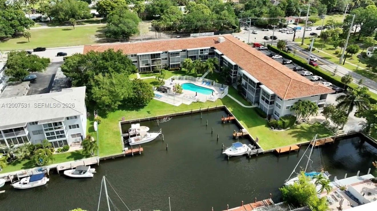 900 SW 12th St # 110, Fort Lauderdale, FL 33315