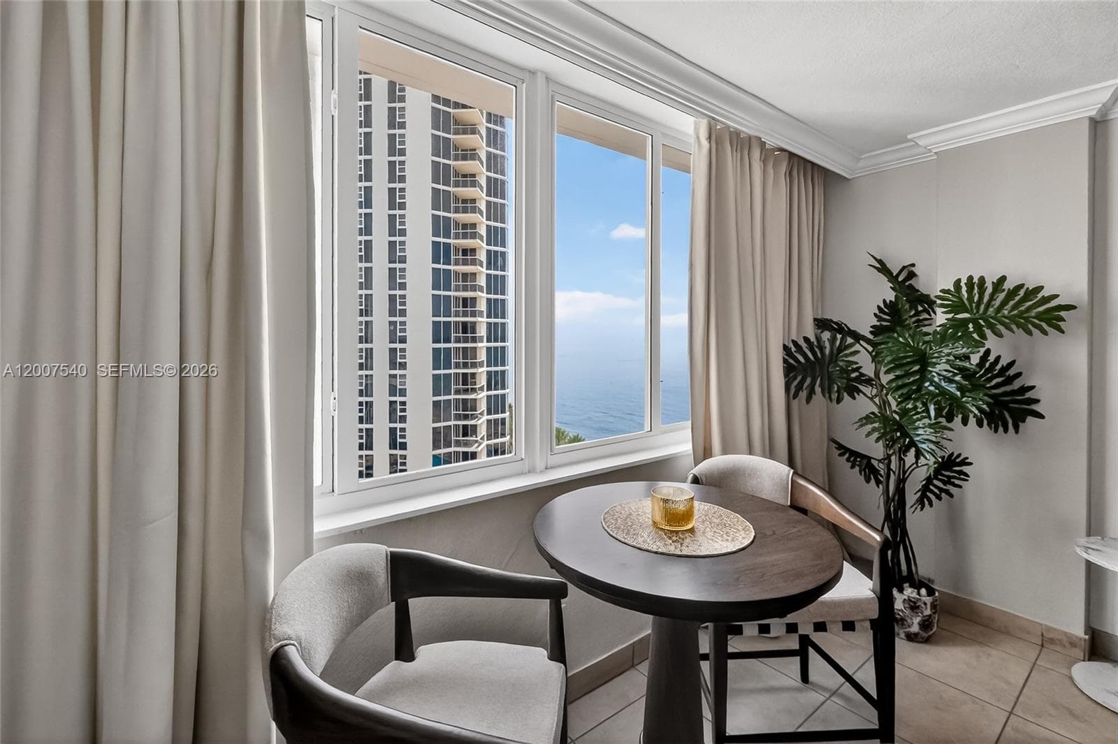 19201 Collins Ave # 1123, Sunny Isles Beach, FL 33160 photo 2