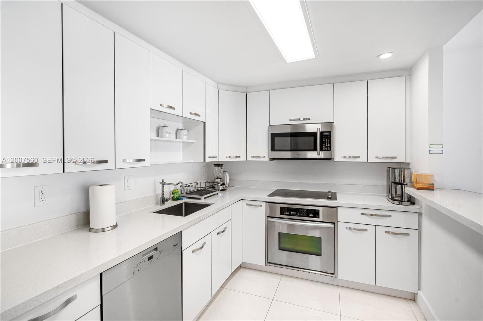 19370 Collins Ave # 1612, Sunny Isles Beach, FL 33160 photo 5