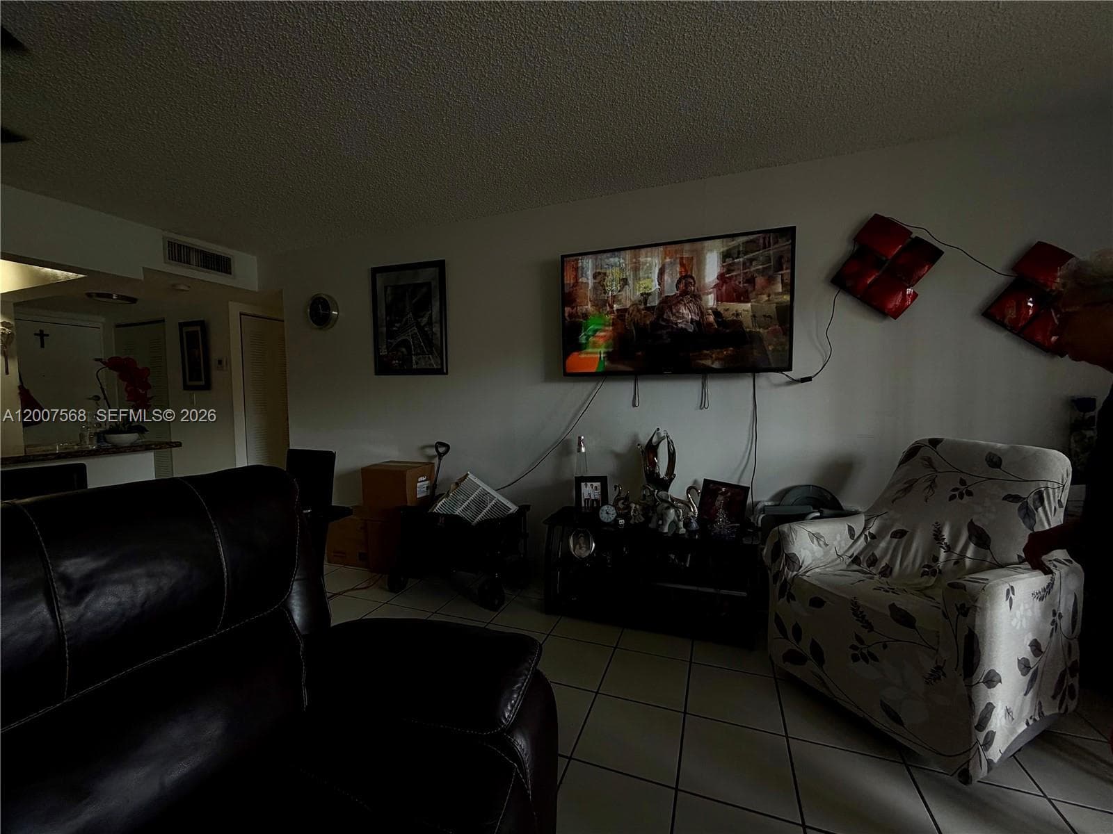 5201 NW 7th St # 104, Miami, FL 33126 photo 2