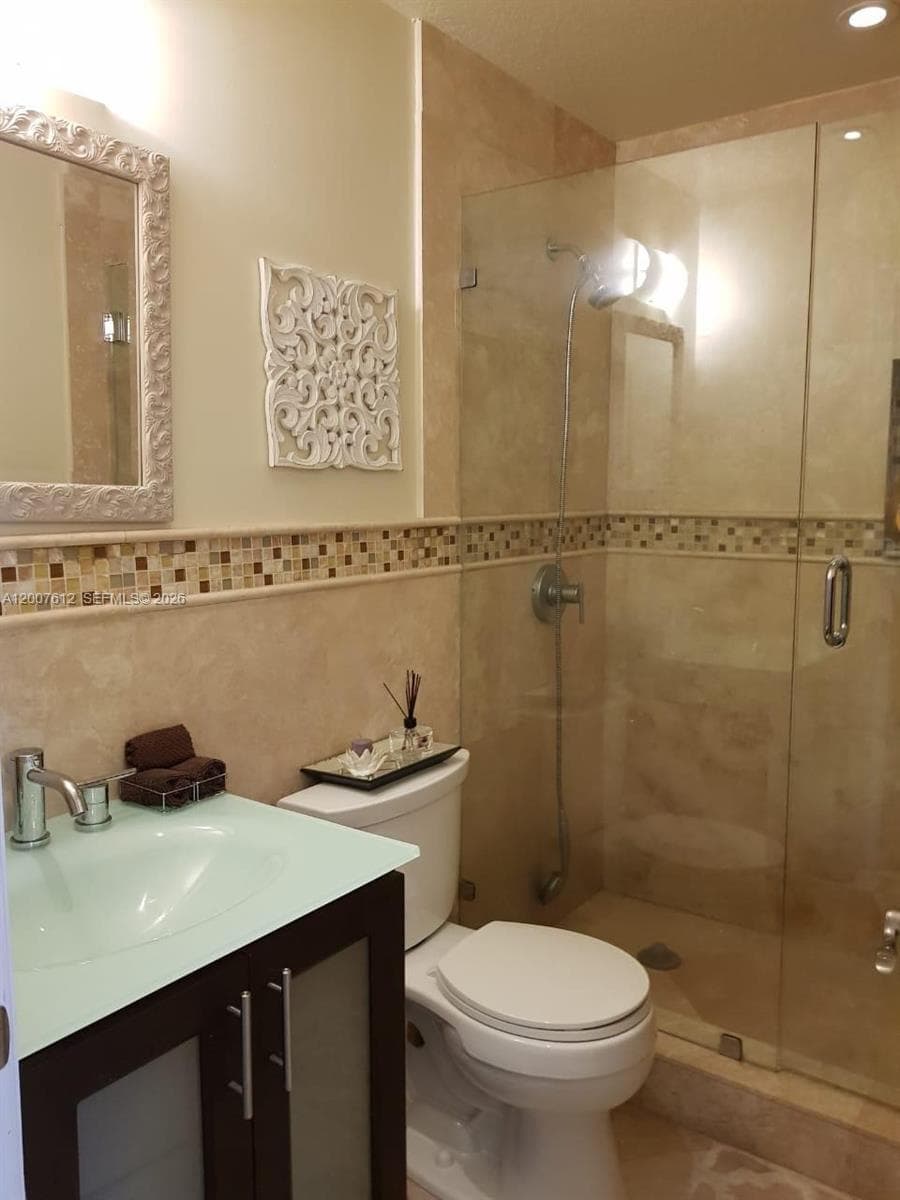 930 NE 33rd Ter # 202, Homestead, FL 33033 photo 5