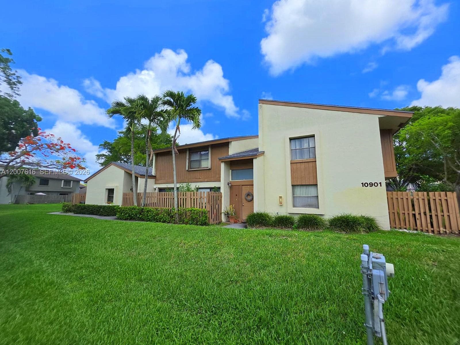 10901 SW 113th Pl # 66B, Miami, FL 33176 photo 2