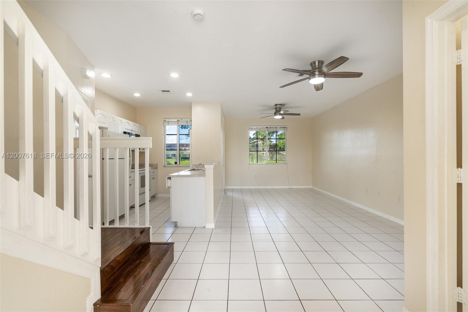 6051 SW 19th Pl, North Lauderdale, FL 33068 photo 2