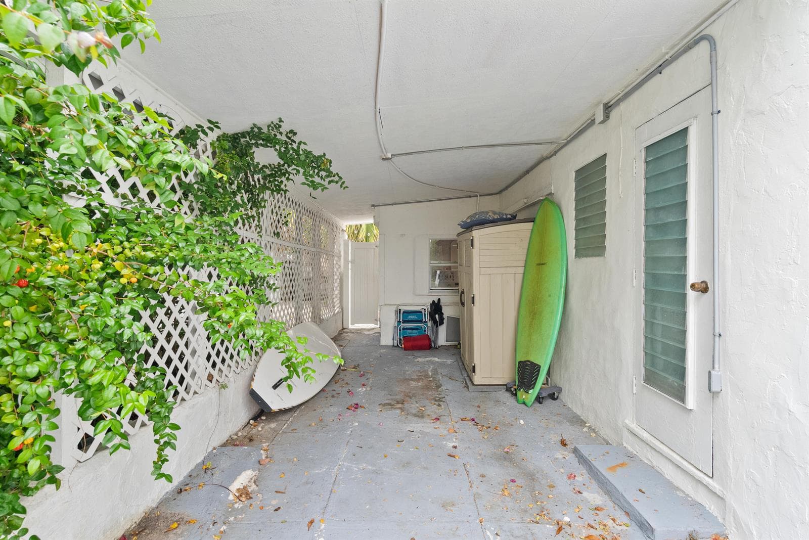 625 Selkirk Street, West Palm Beach, FL 33405 photo 4