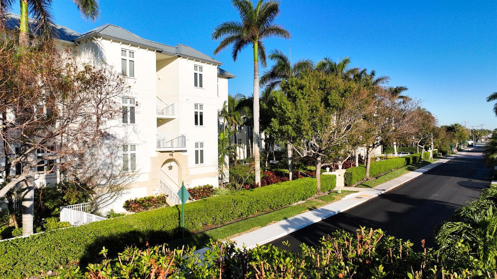 184 Lake Drive # 5302, Palm Beach Shores, FL 33404 photo 2