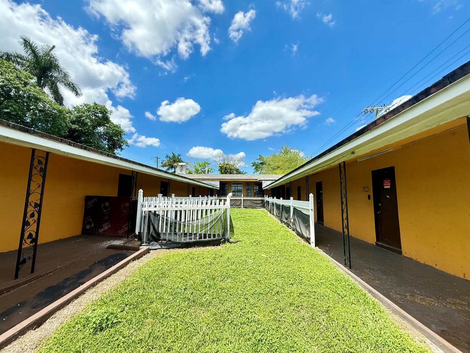 601 W Canal St Street N, Belle Glade, FL 33430 photo 3