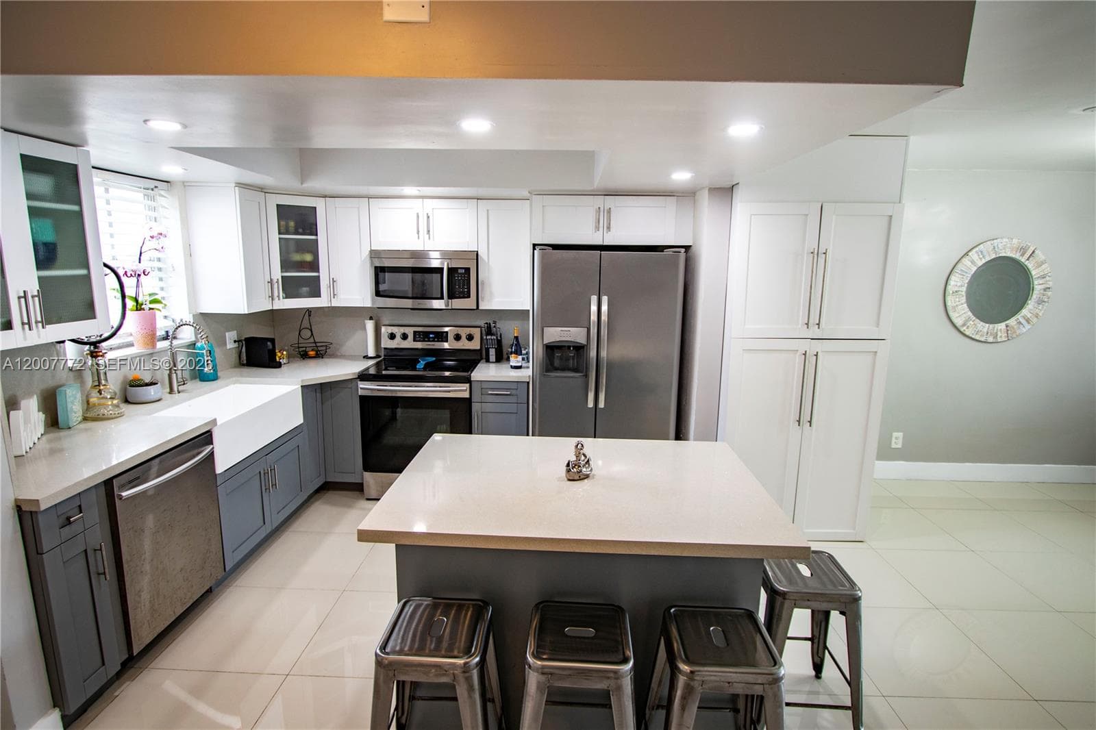 2117 NE 123rd St, North Miami, FL 33181 photo 3