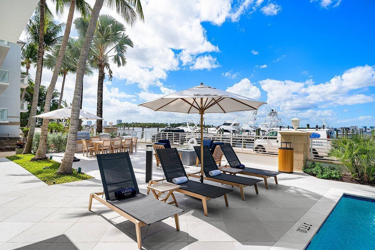 182 Lake Drive # 5202, Palm Beach Shores, FL 33404 photo 4