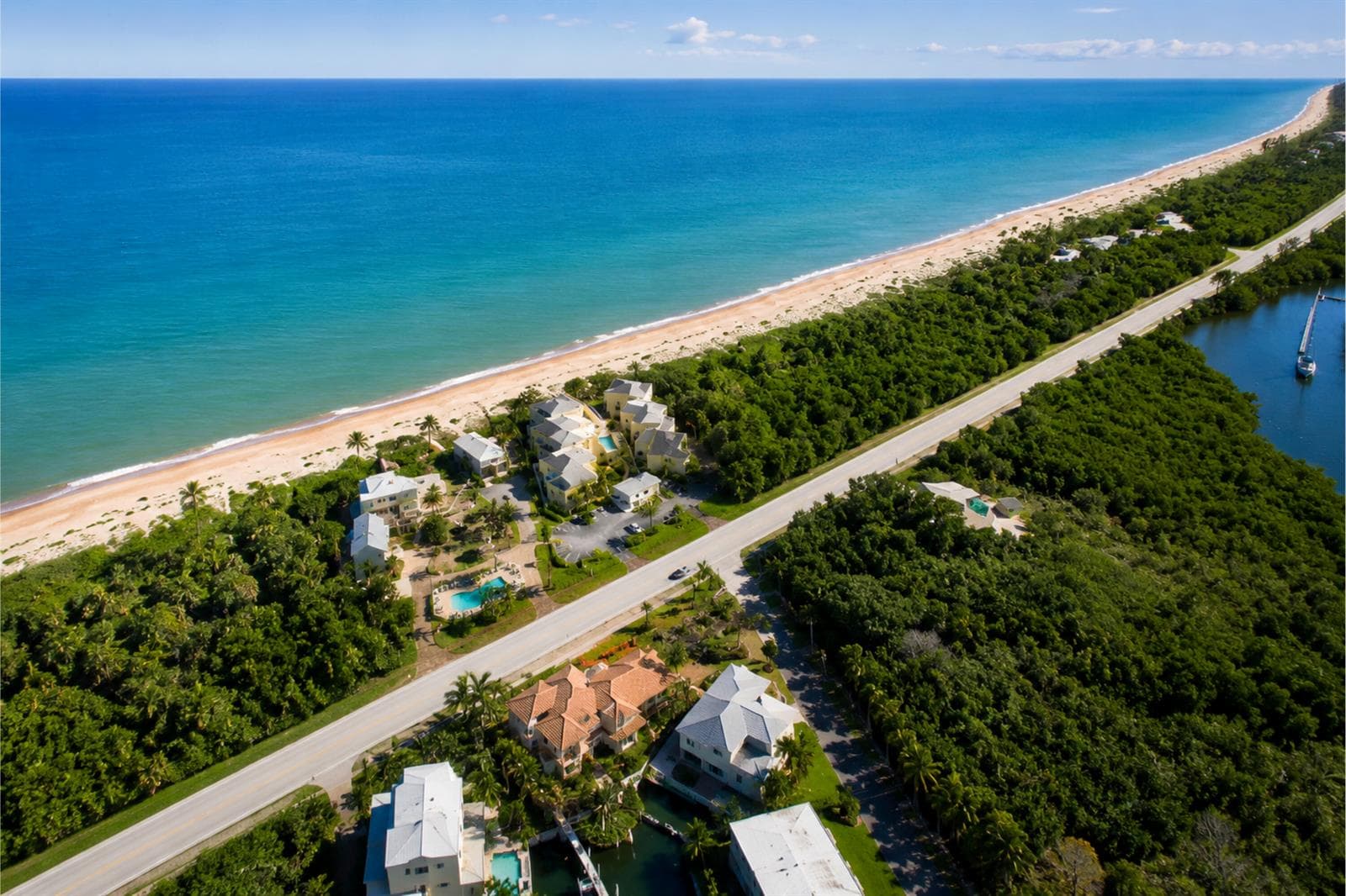 3541 NE Ocean Boulevard NE # 15, Hutchinson Island, FL 34957 photo 3