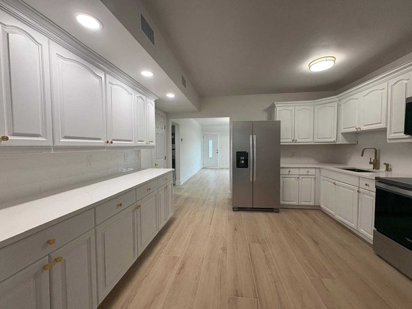 525 NE 126th Street, North Miami, FL 33161 photo 2