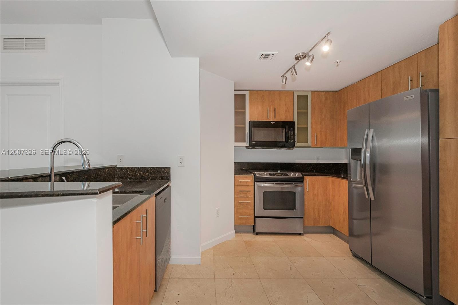 7900 Harbor Island Dr # 703, North Bay Village, FL 33141 photo 5