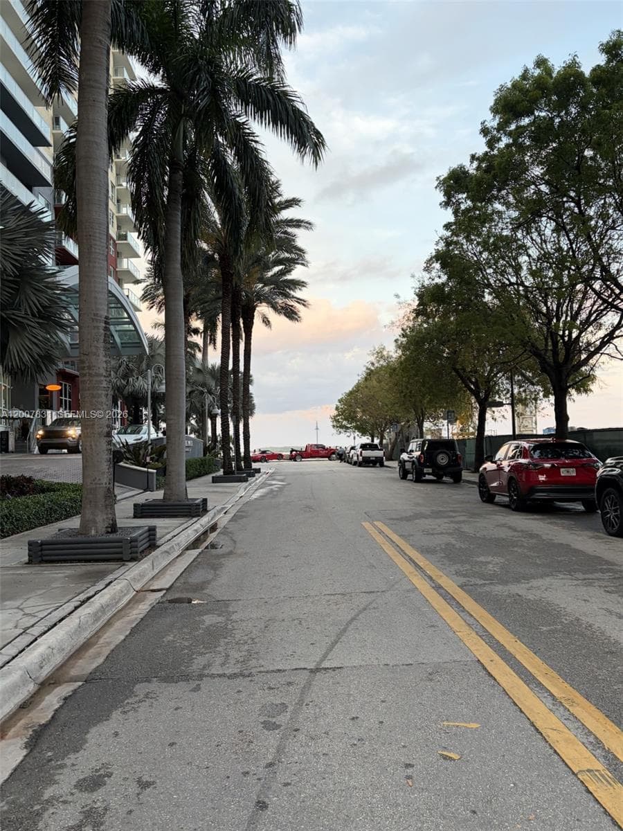 1155 Brickell Bay Dr # 1201, Miami, FL 33131 photo 3