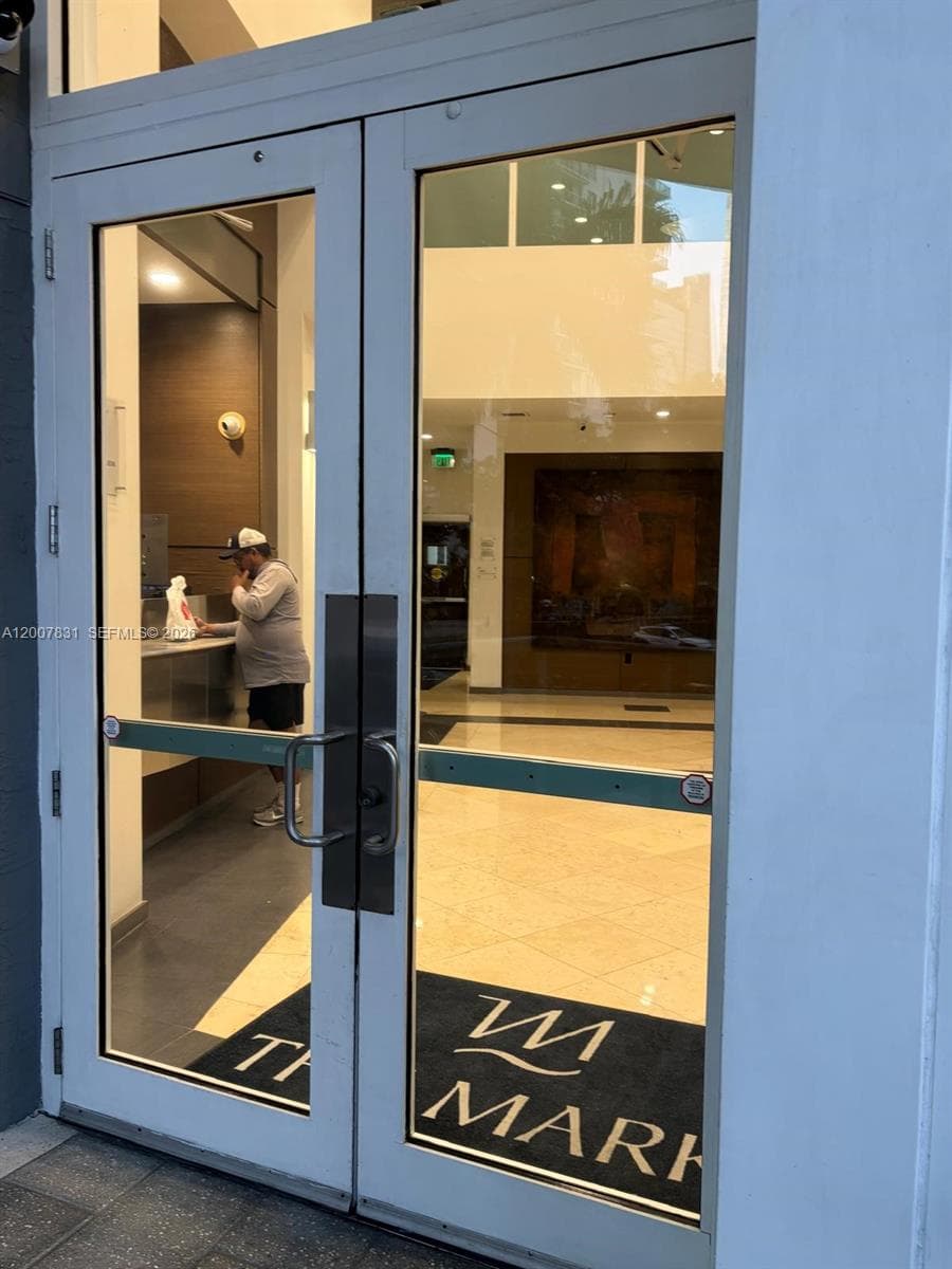 1155 Brickell Bay Dr # 1201, Miami, FL 33131 photo 5