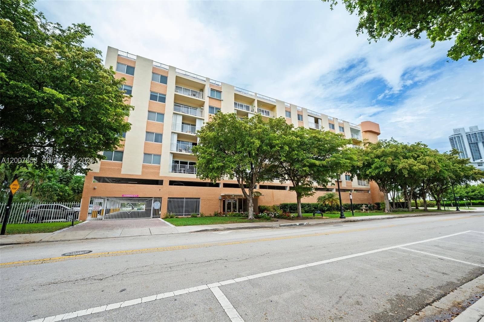 200 178th Dr # 505, Sunny Isles Beach, FL 33160 photo 5
