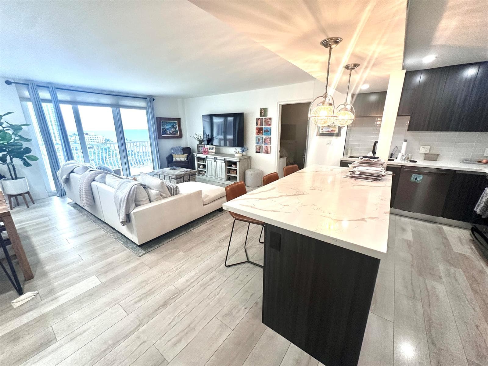 1 Las Olas Circle # 1211, Fort Lauderdale, FL 33316 photo 2
