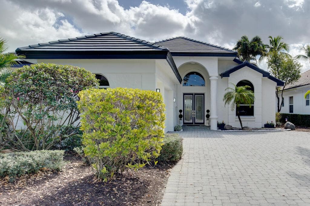 6646 Oakmont Way, West Palm Beach, FL 33412 photo 4