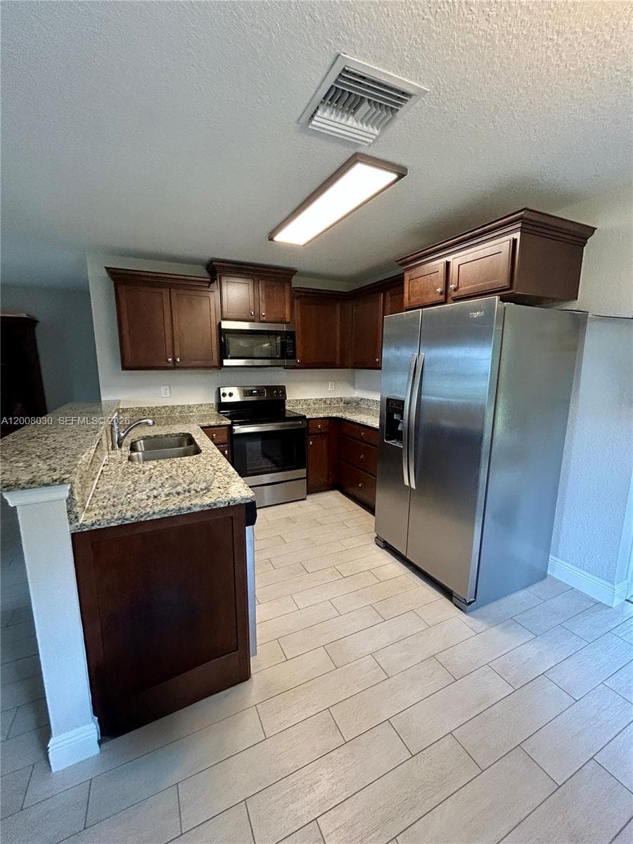 358 Lime Rd NW, Lake Placid, FL 33852 photo 4