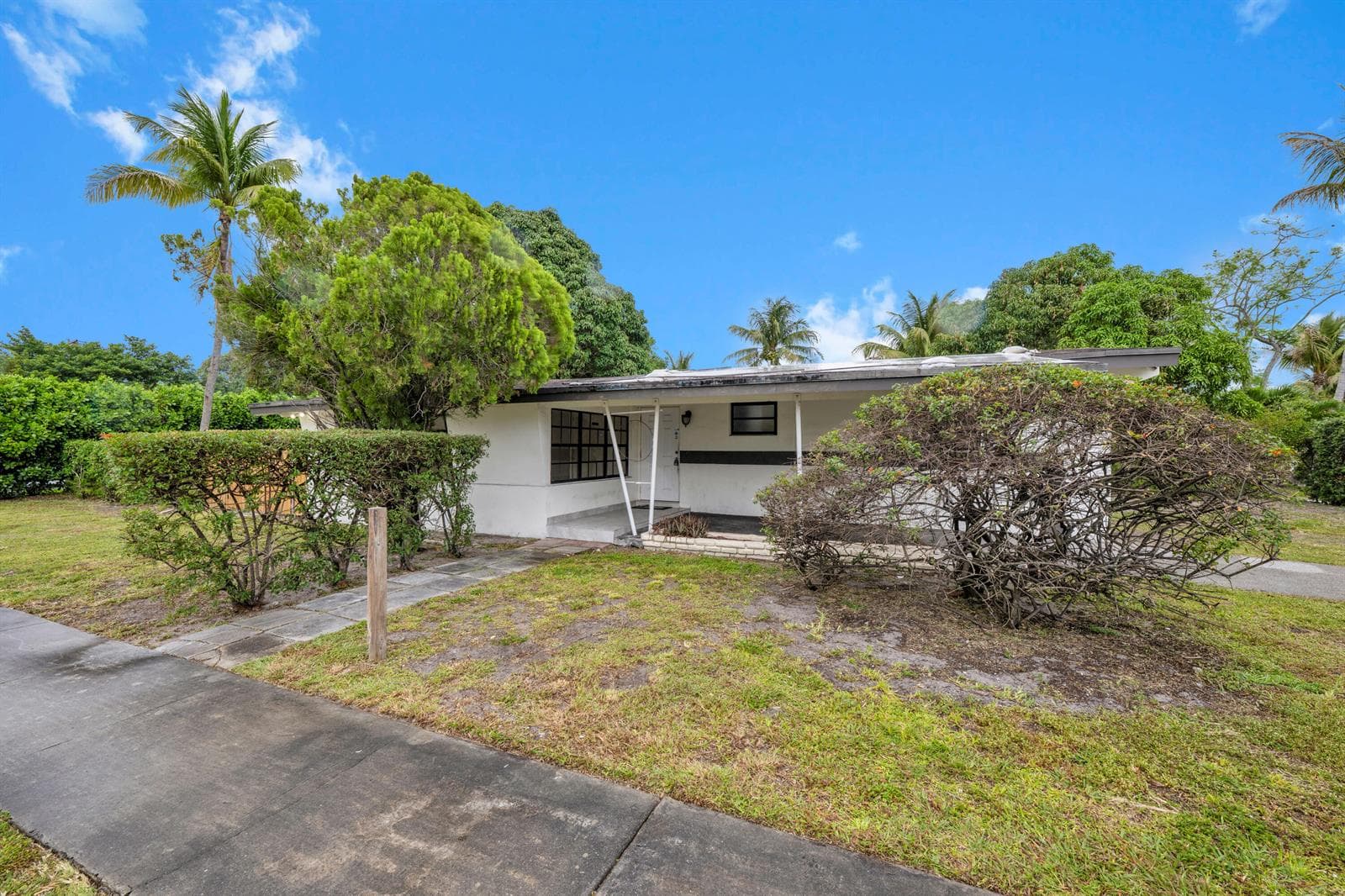 17551 NE 5th Avenue, North Miami Beach, FL 33162 photo 3