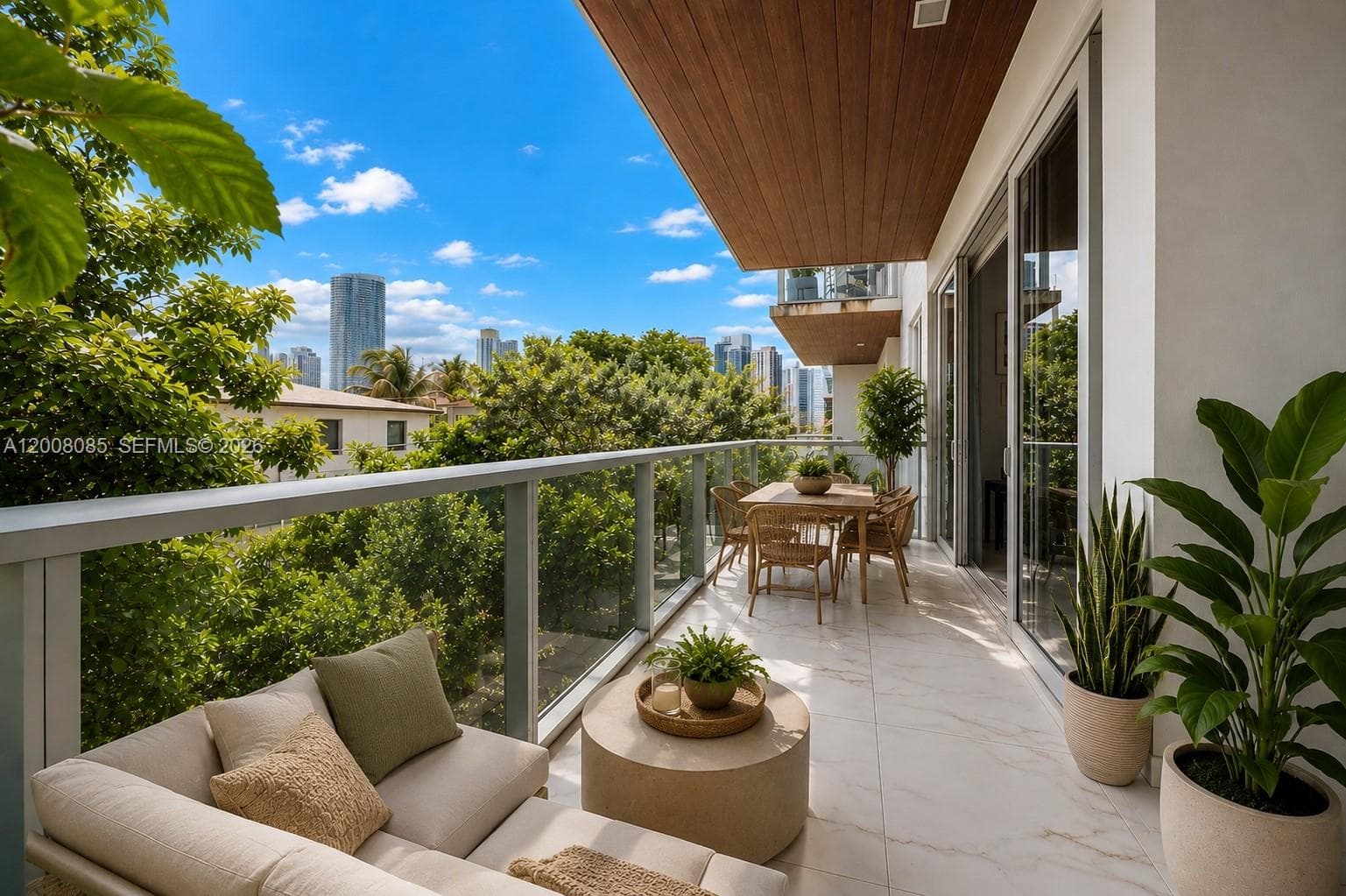 545 SW 11th St # 208, Miami, FL 33129 photo 3