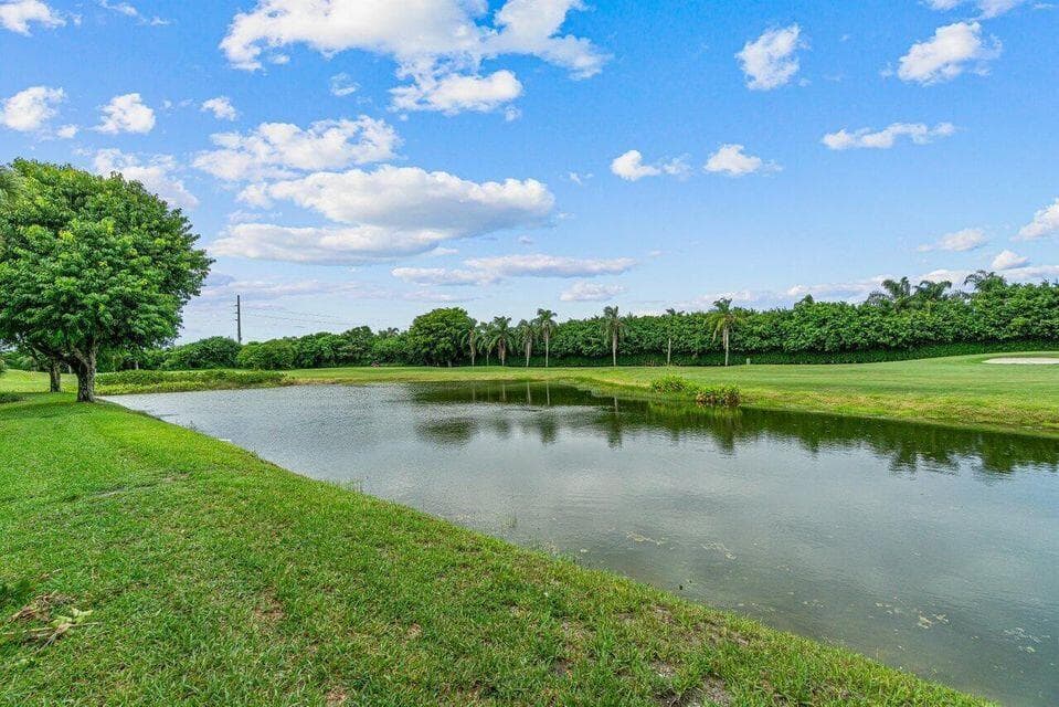 6446 Aspen Glen Circle, Boynton Beach, FL 33437 photo 2