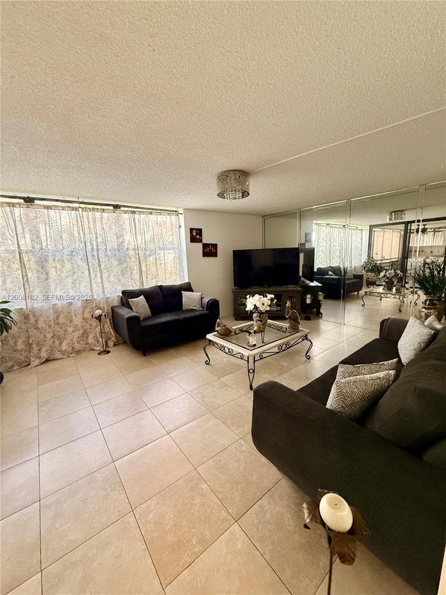 20381 NE 30th Ave # 320-7, Aventura, FL 33180 photo 2