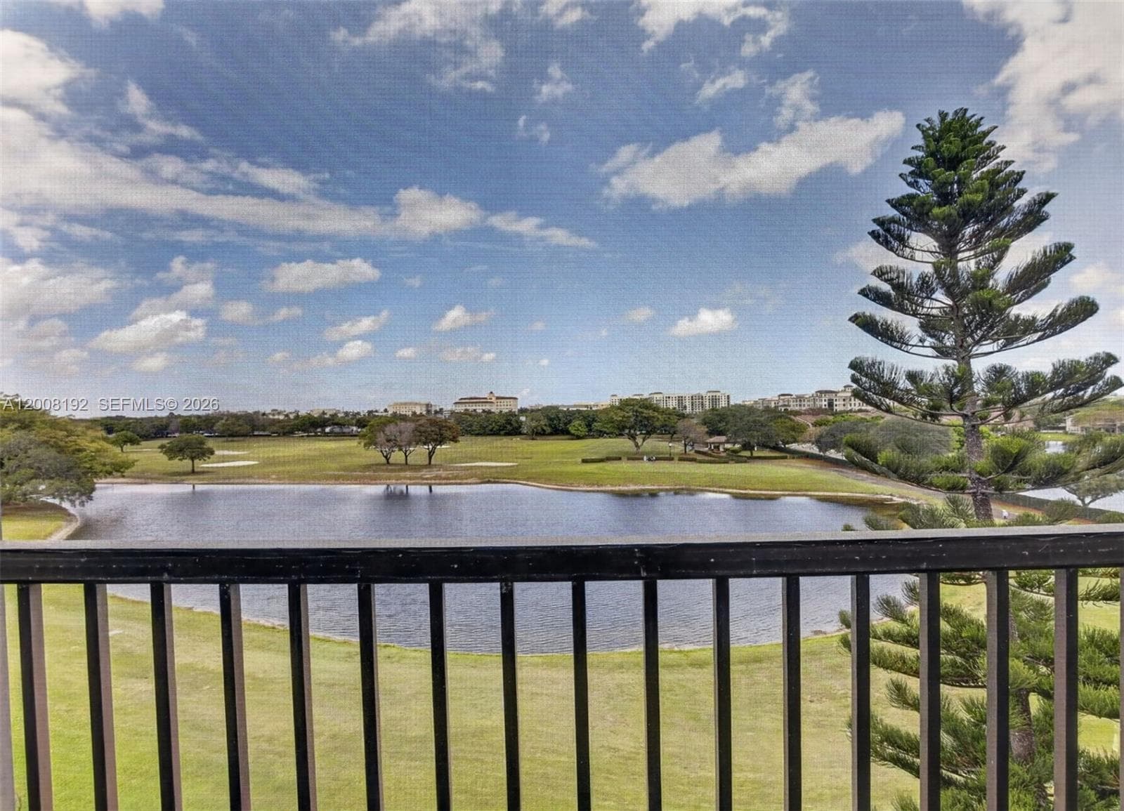 3300 W Rolling Hills Cir # 606, Davie, FL 33328 photo 2