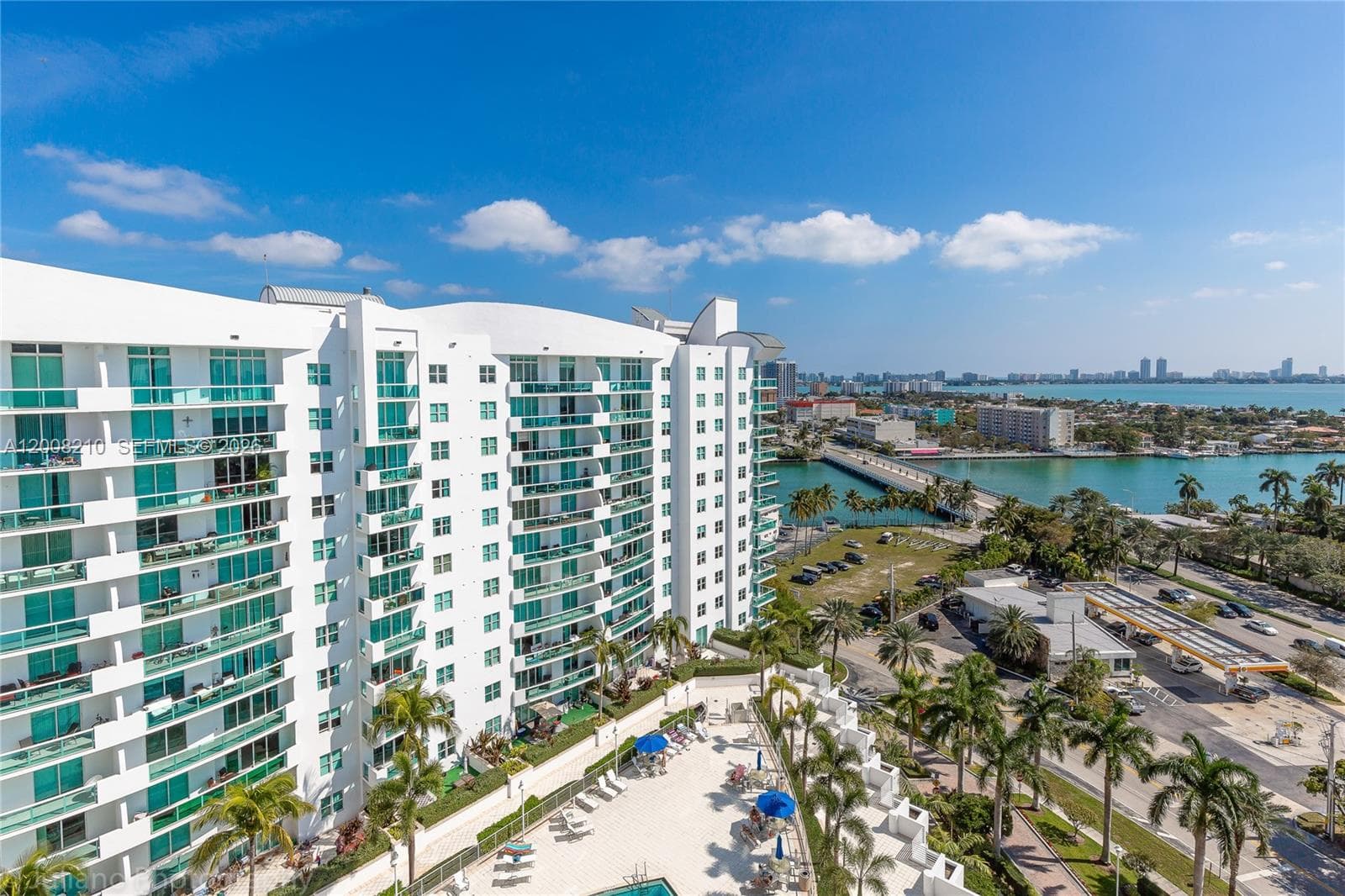 7900 Harbor Island Dr # PH23, North Bay Village, FL 33141 photo 3