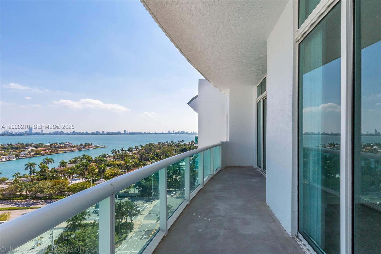 7900 Harbor Island Dr # PH23, North Bay Village, FL 33141