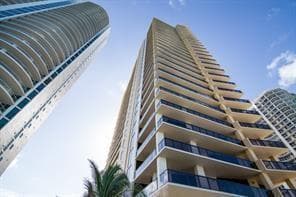 16275 Collins Avenue, Sunny Isles Beach, FL 33160 photo 2