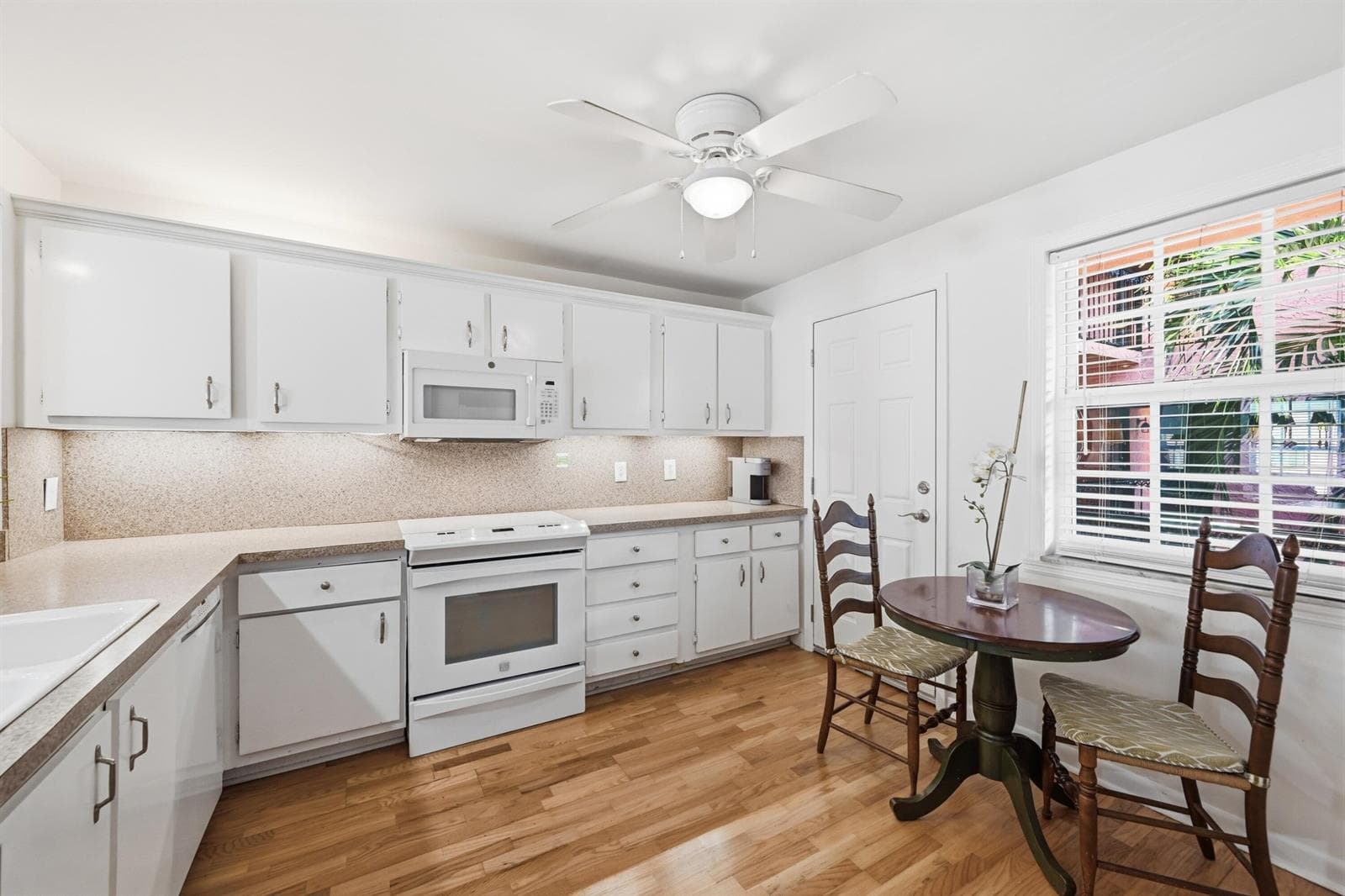 670 Tennis Club Drive # 303, Fort Lauderdale, FL 33311 photo 3