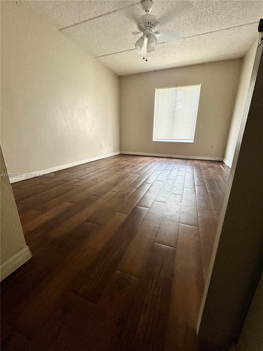 5627 Blue Shadows Court # 3, Orlando, FL 32811 photo 2