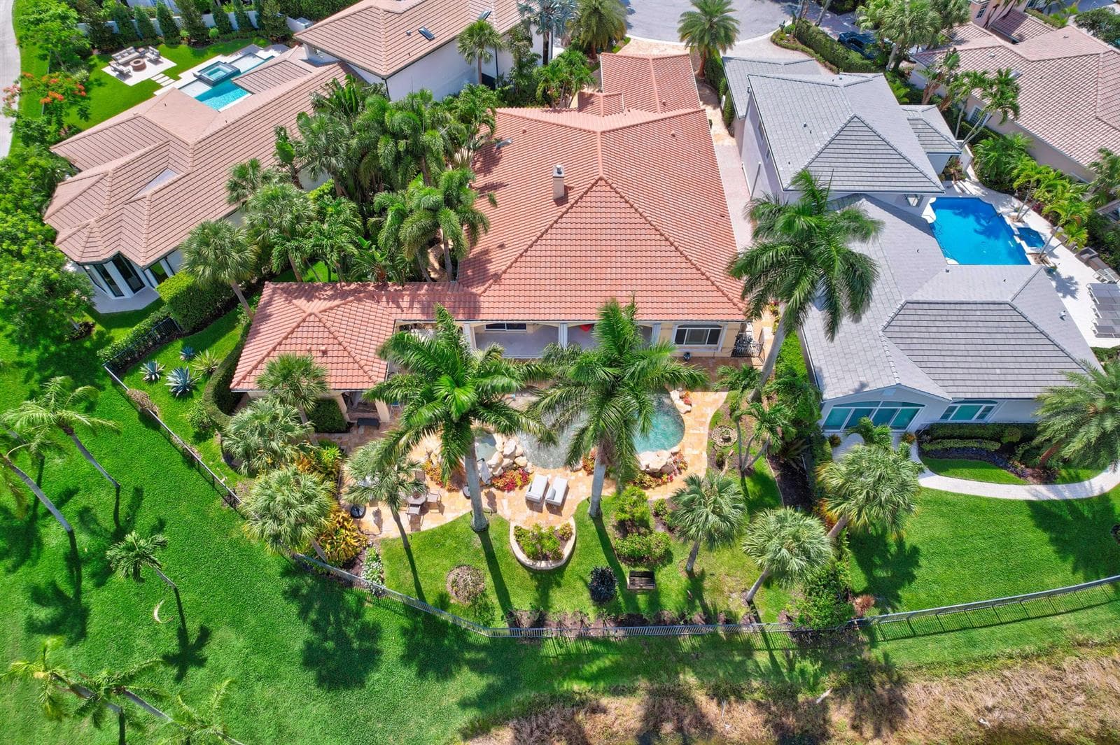 186 Golf Village Boulevard, Jupiter, FL 33458 photo 2