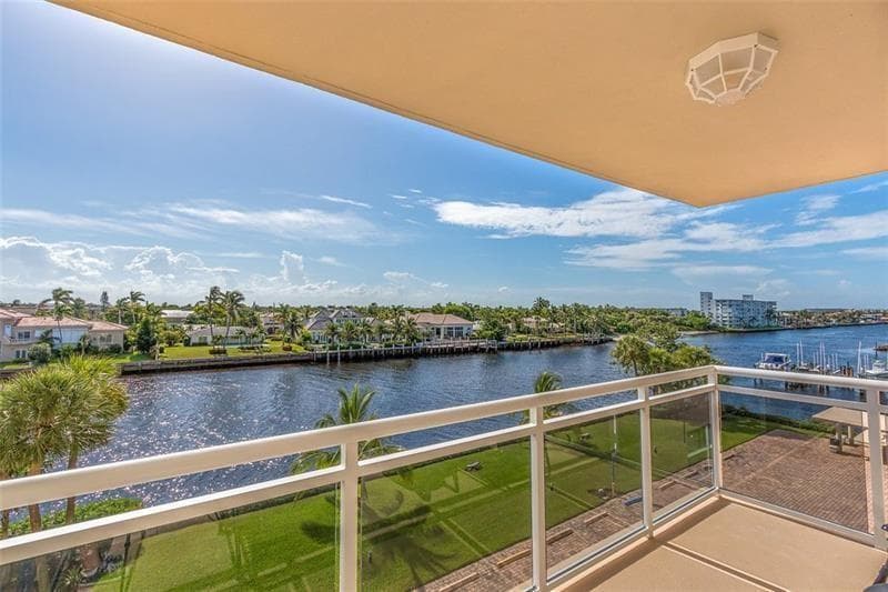 1160 Hillsboro Mile # 305, Hillsboro Beach, FL 33062 photo 2