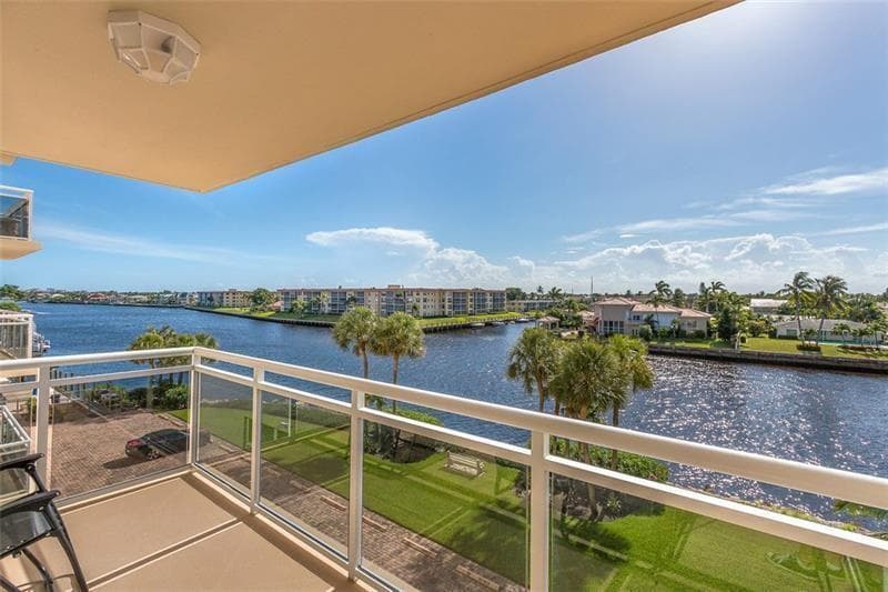 1160 Hillsboro Mile # 305, Hillsboro Beach, FL 33062 photo 3