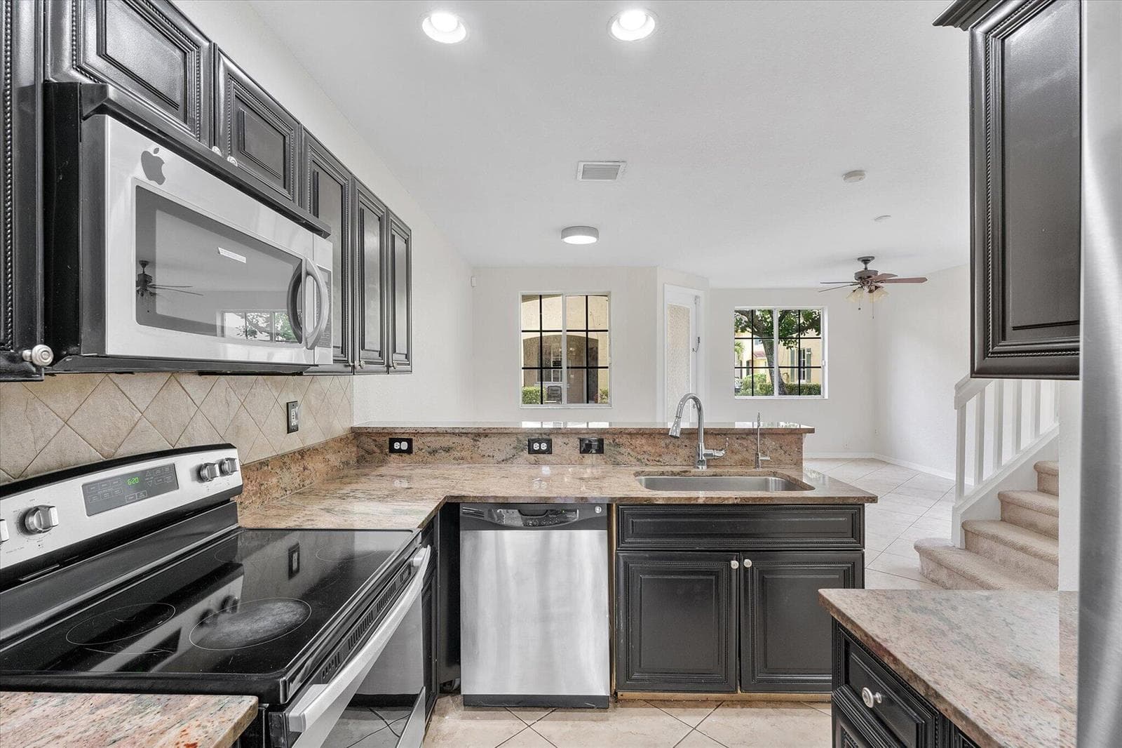 6051 SW 19th Court, North Lauderdale, FL 33068 photo 5