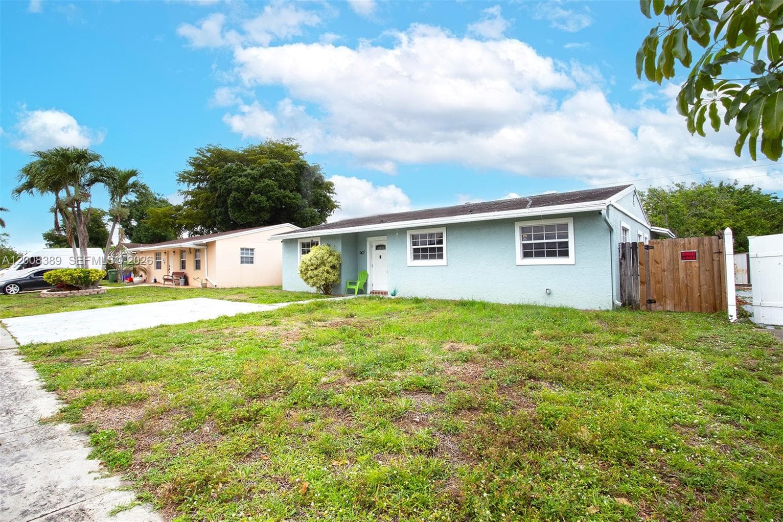 7471 SW 1st St, Margate, FL 33068 photo 3