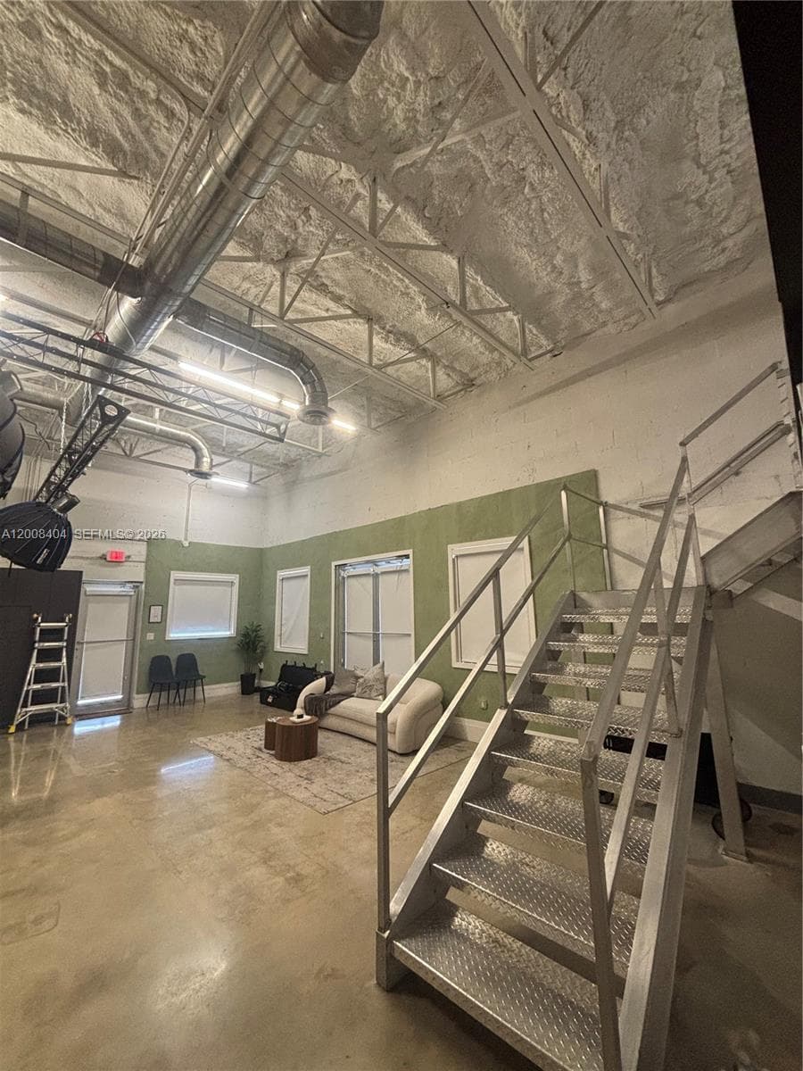 1050 E 17th St, Hialeah, FL 33010 photo 2