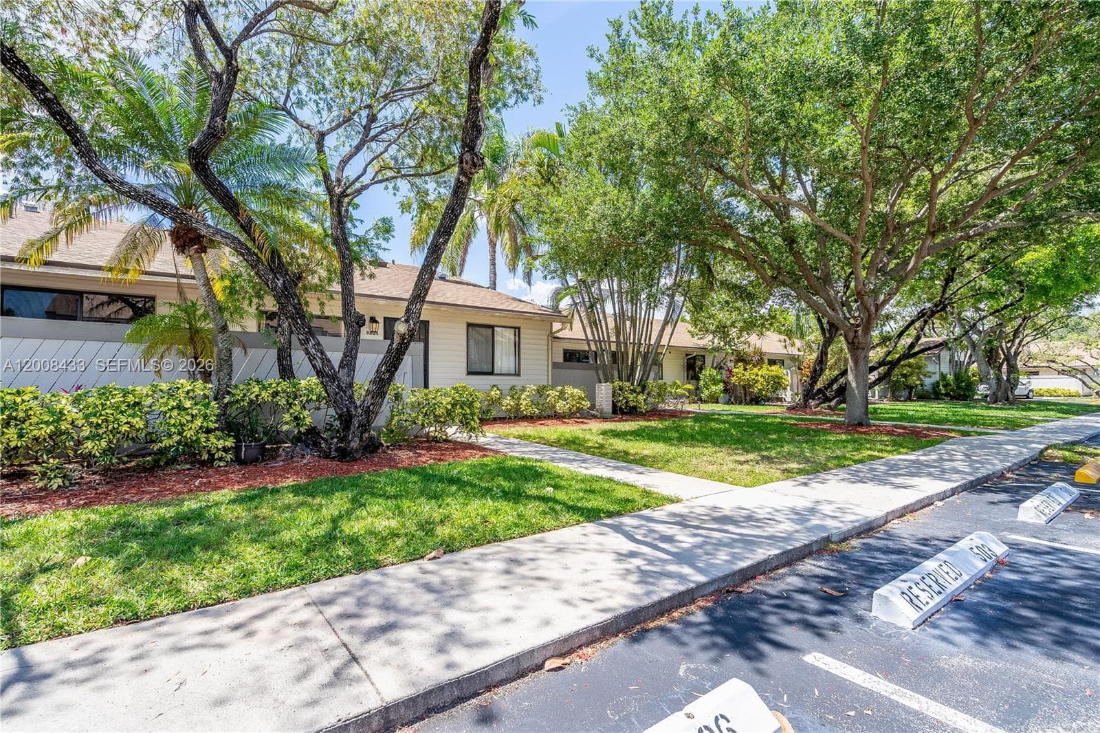 9804 NW 37th St # 3E, Sunrise, FL 33351 photo 2
