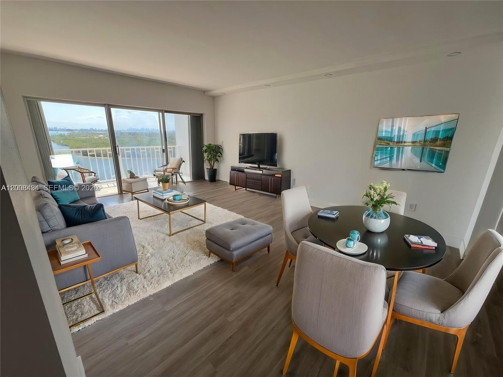 500 Bayview Dr # 1120, Sunny Isles Beach, FL 33160