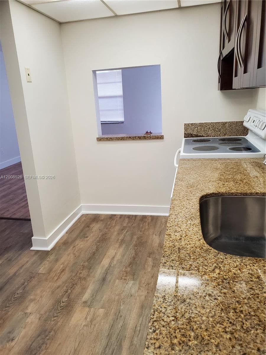 1230 NE 139th St # 409, North Miami, FL 33161 photo 2