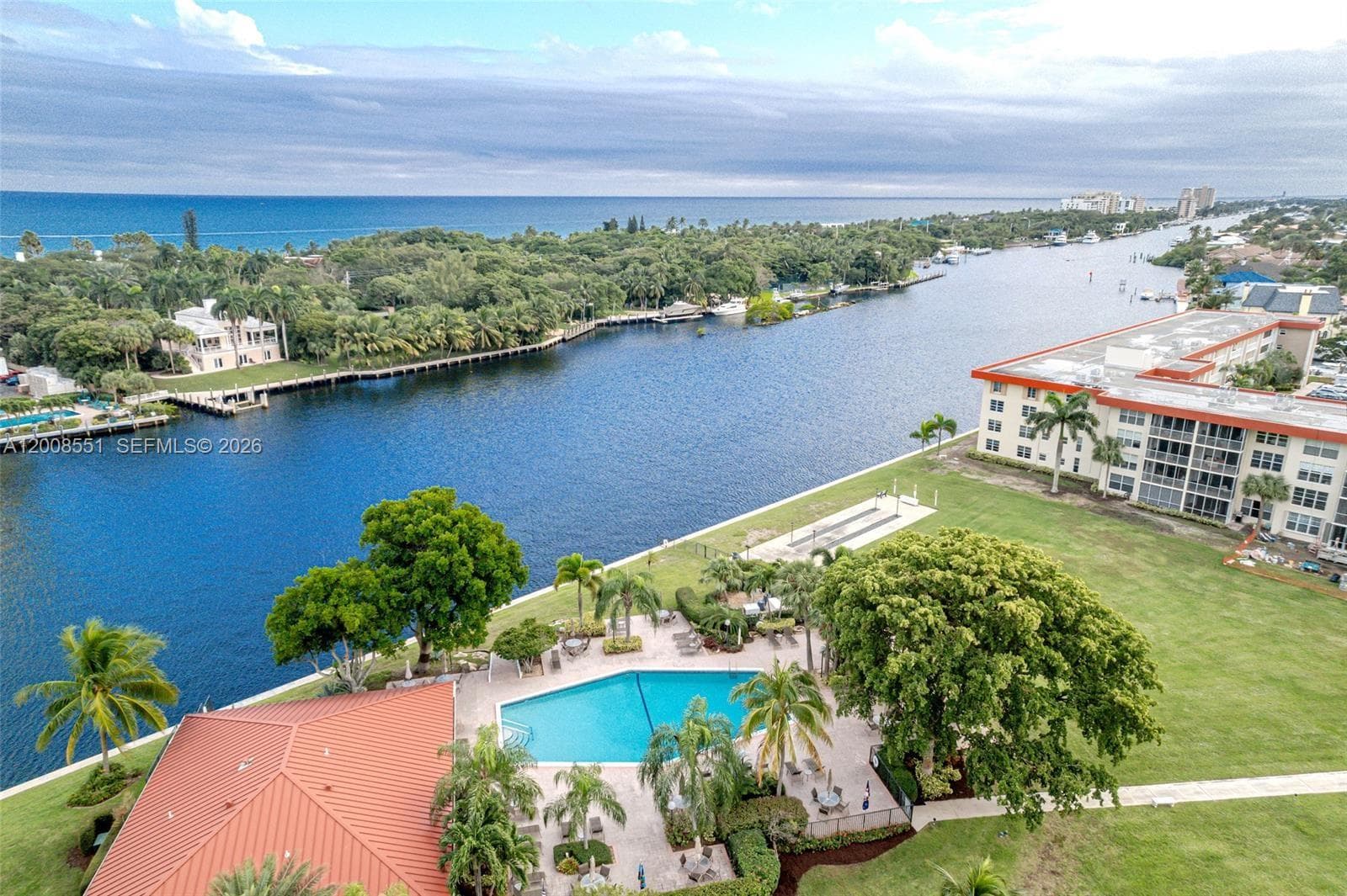 3050 NE 48th Ct # 405, Lighthouse Point, FL 33064 photo 2