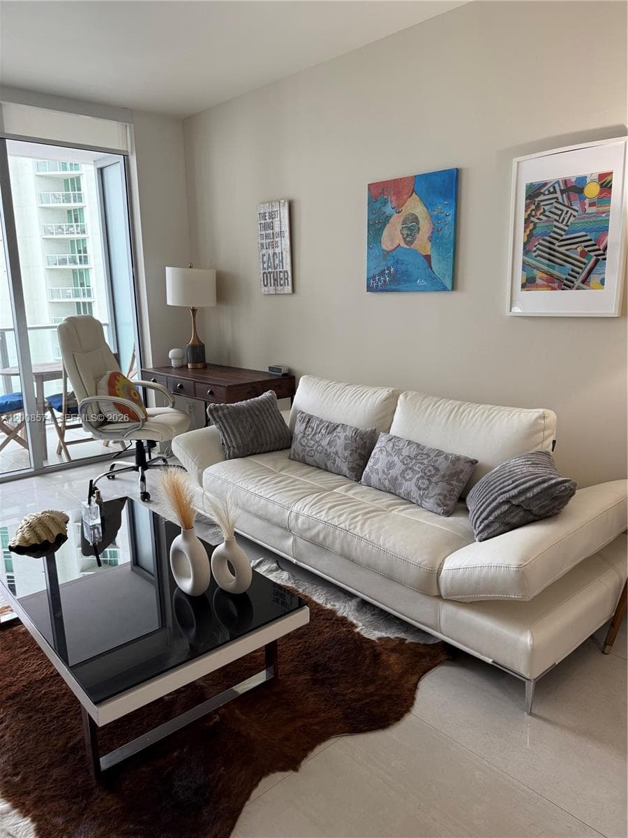 1300 Brickell Bay Dr # 807, Miami, FL 33131 photo 5