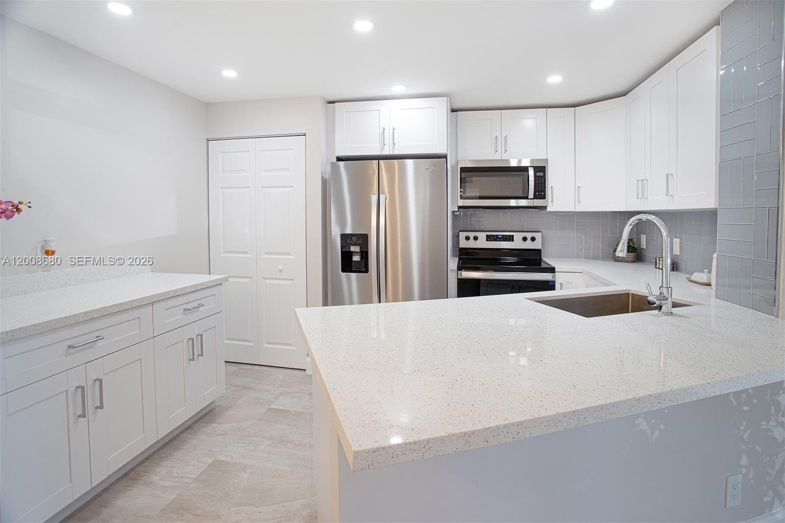 7527 S Oriole Blvd # 101, Delray Beach, FL 33446 photo 3