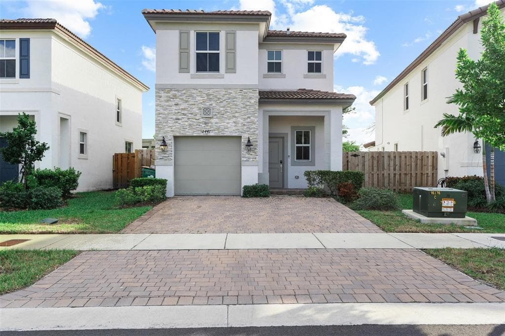 2441 NW 131st Circle # 2441, Miami, FL 33167 photo 2