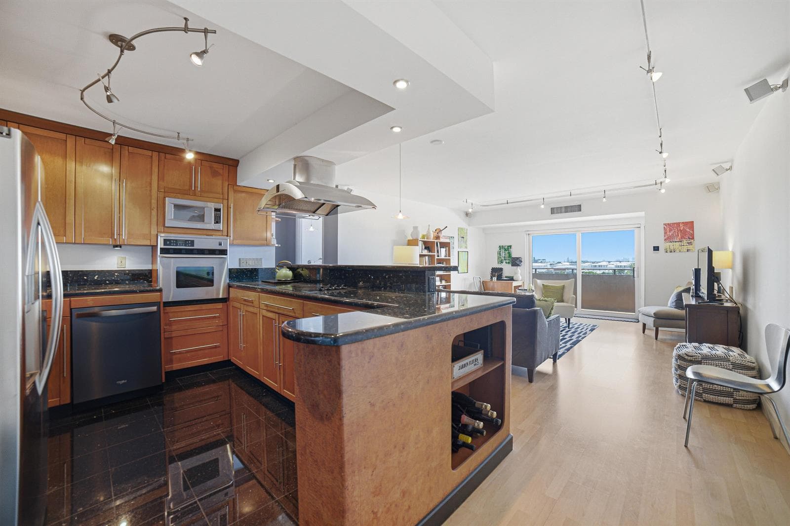 1625 SE 10th Avenue # Unit 905, Fort Lauderdale, FL 33316 photo 3