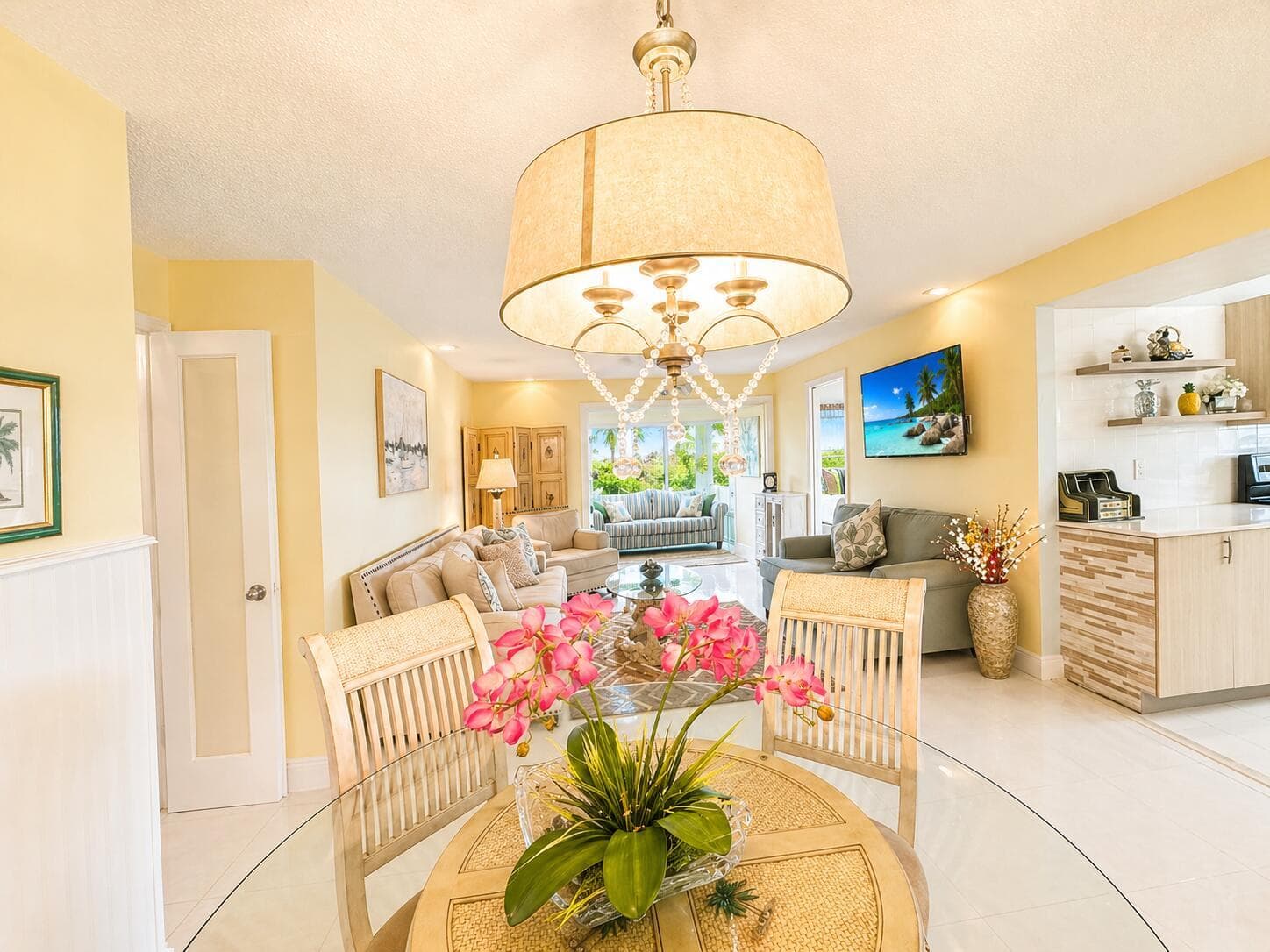 12 Colonial Club Drive # 305, Boynton Beach, FL 33435 photo 2
