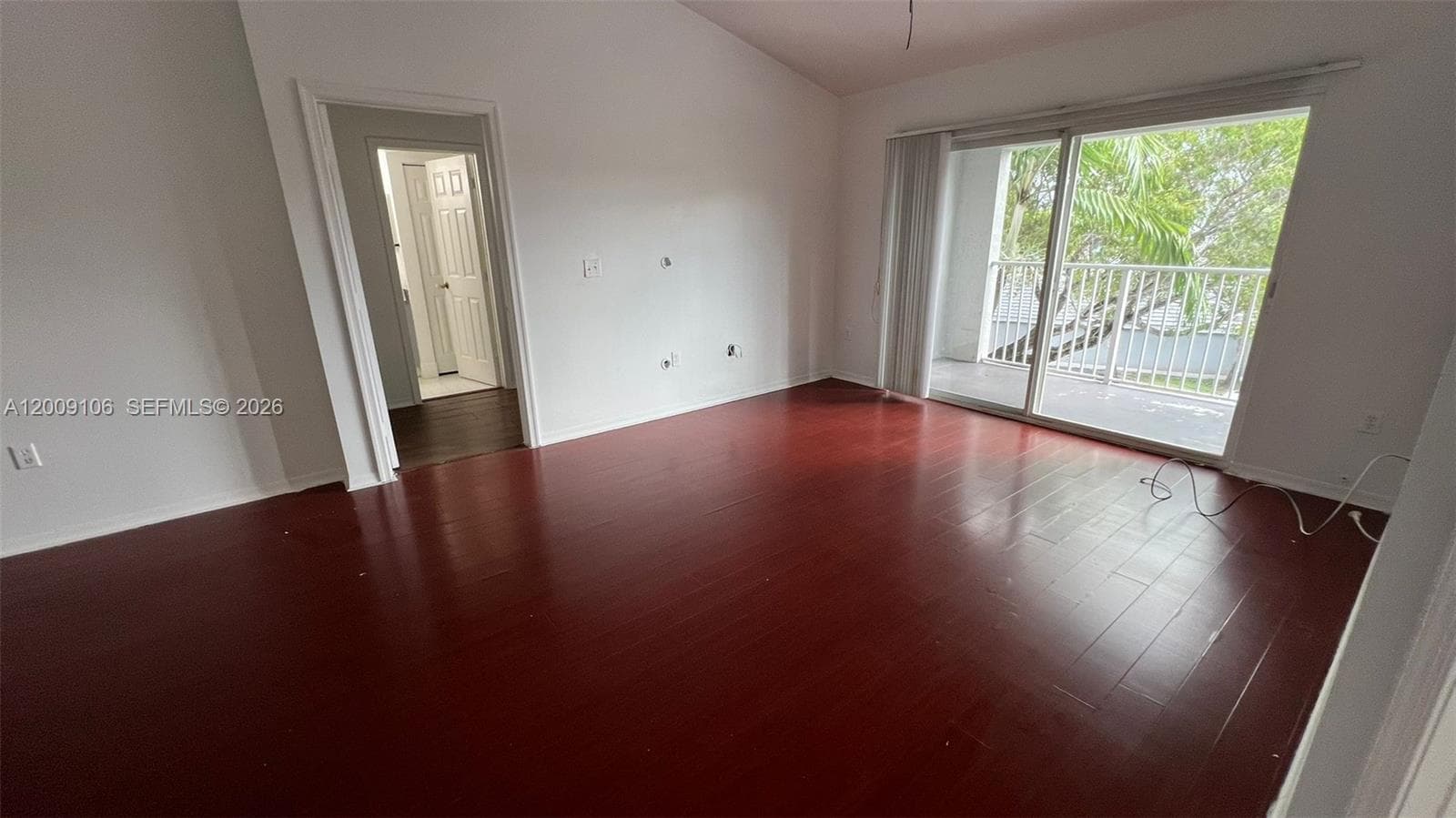 711 SW 111th Way # 301, Pembroke Pines, FL 33025 photo 5