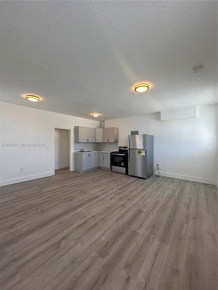 50 NW 79th St # 6, Miami, FL 33150 photo 3